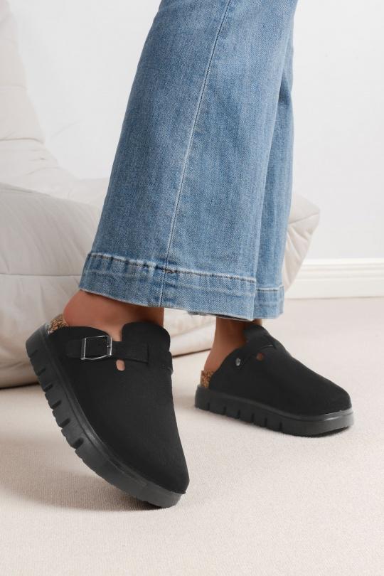 Chaussons, pantoufles Chaussures Marron C'M Paris 2159 Efashion Paris