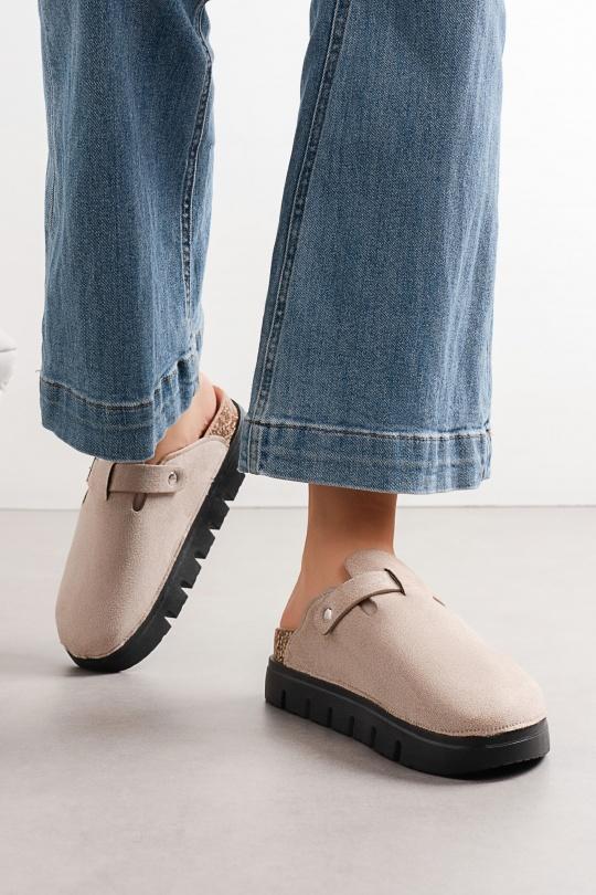 Chaussons, pantoufles Chaussures Marron C'M Paris 2159 Efashion Paris