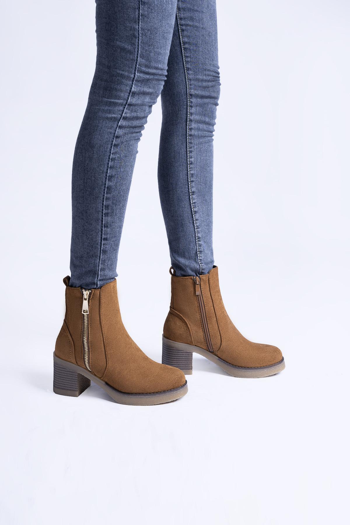 68253-CAMEL