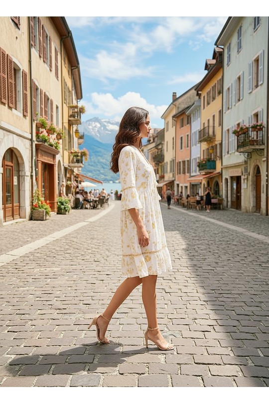 Robes mi-longues Femme Beige/Blanc INVISIBLE R157 BLG Efashion Paris