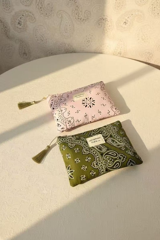 Bolsos pequeños & clutch Marroquinería Multicolor COSMOS POLOT1009-680 Efashion Paris