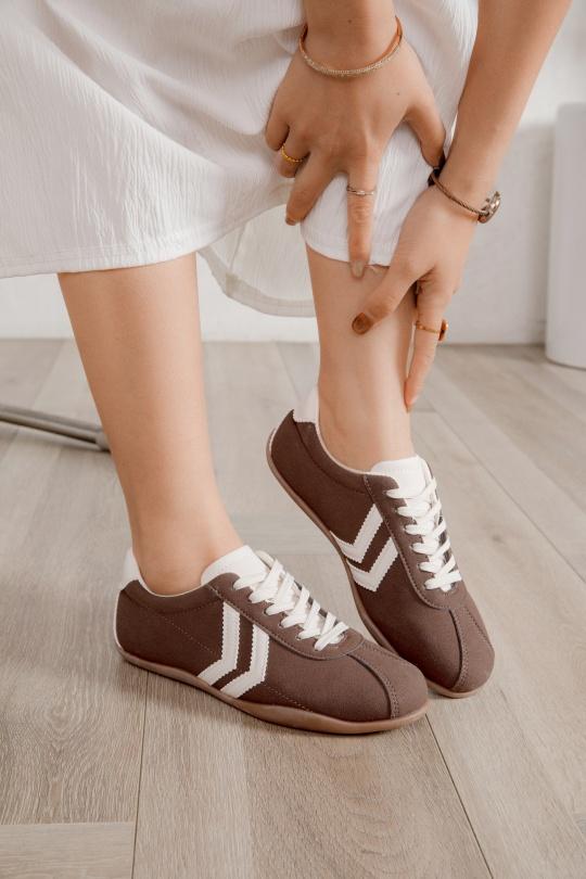 Trainers Shoes Black Erynn 9200 Efashion Paris