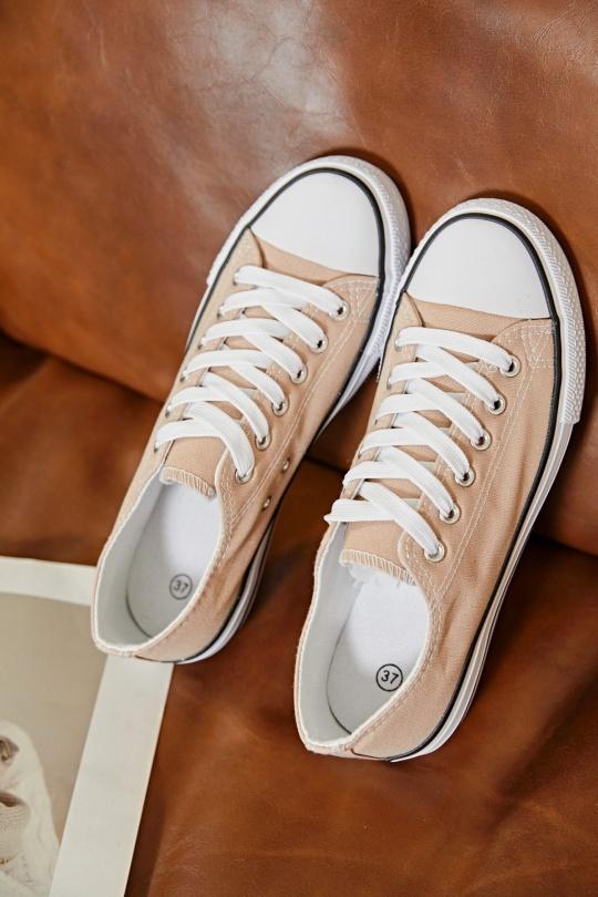 Baskets Chaussures Blanc Erynn A1 Efashion Paris