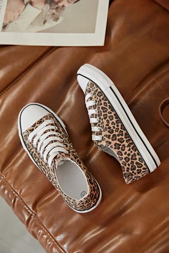 Baskets Chaussures Blanc Erynn A1 Efashion Paris