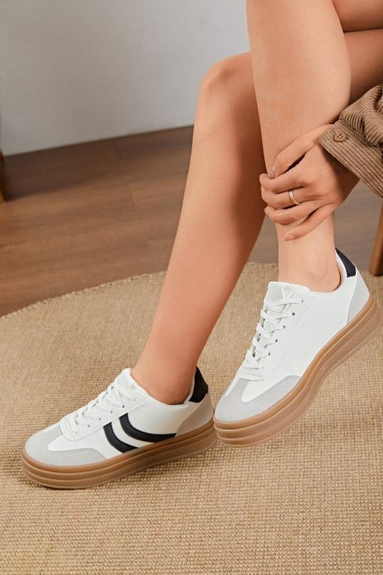 Baskets Chaussures Blanc Erynn 9110 Efashion Paris