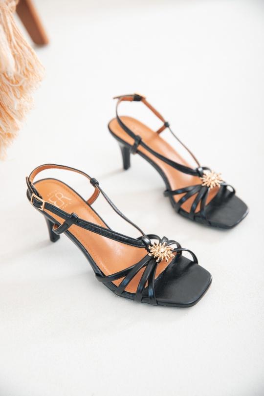 Sandales Chaussures Marron Erynn GG-115 Efashion Paris