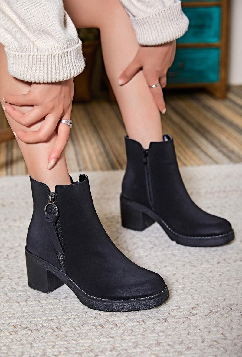 erynn bottines