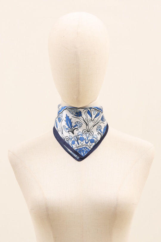 Fulares Complementos Flower navy blue FANLI  SF01 Efashion Paris