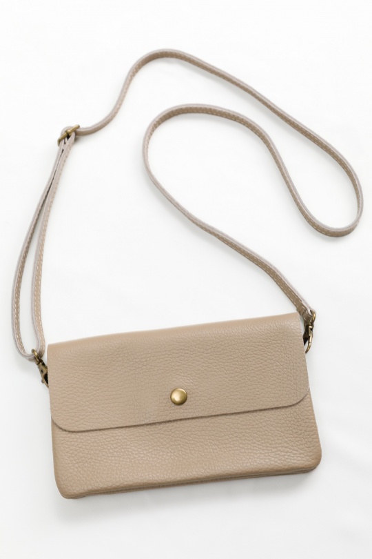 Bolsos pequeños & clutch Marroquinería Khaki FANLI  1033 Efashion Paris