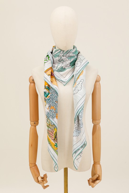 Foulards Accessoires Taupe clair FANLI  CS10 Efashion Paris