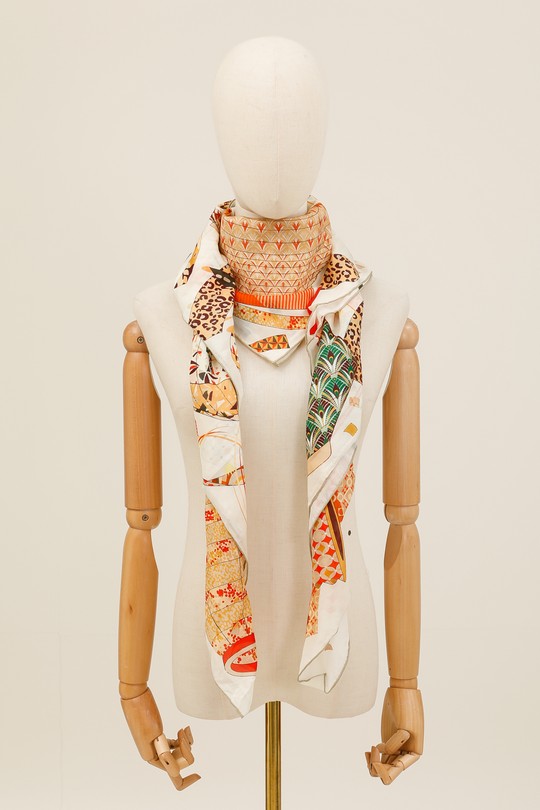 Foulards Accessoires Taupe clair FANLI  CS10 Efashion Paris