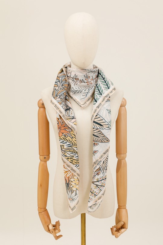 Foulards Accessoires Taupe clair FANLI  CS10 Efashion Paris