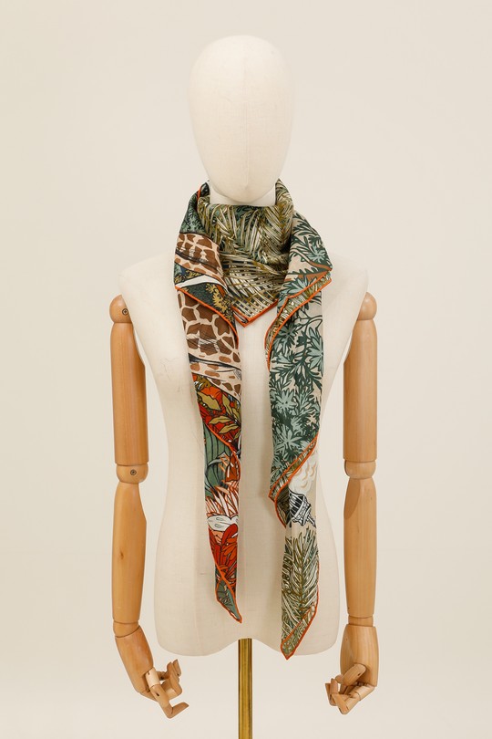 Foulards Accessoires Taupe clair FANLI  CS10 Efashion Paris