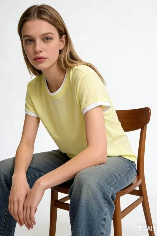 T-shirts Femme Beige QL 8003-1 Efashion Paris