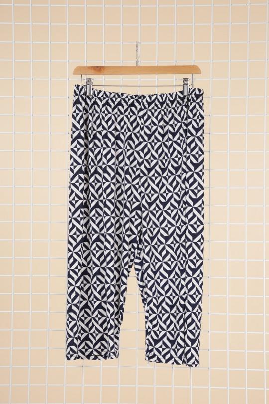 Pantacourts Femme Noir NEW LOLO NOE7 Efashion Paris