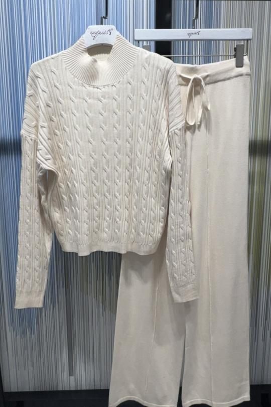 Sets Women Beige EXQUISS'S Paris YQ700.EN Efashion Paris