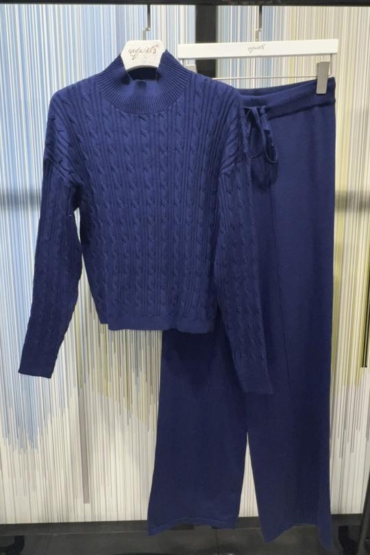 Sets Women Beige EXQUISS'S Paris YQ700.EN Efashion Paris