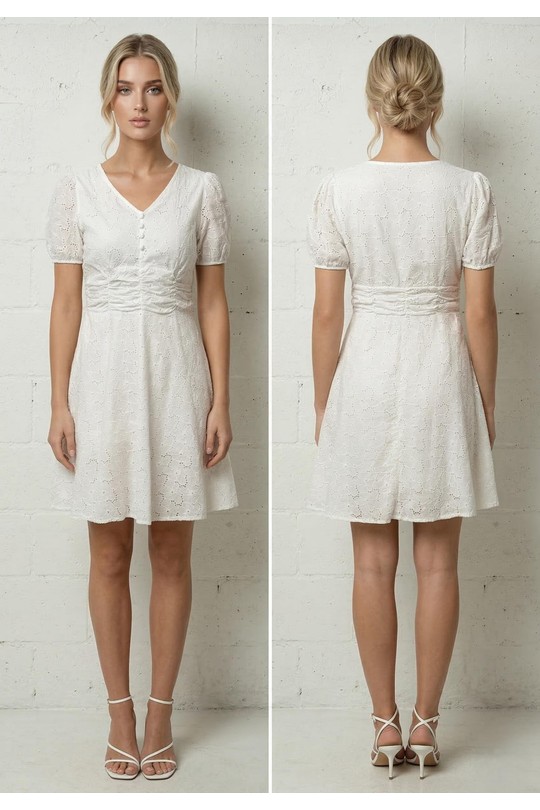 Abiti corti Donna White Lily Mcbee Robe Courte Broderie Anglaise Blanche Manches Ballon 9005 Efashion Paris