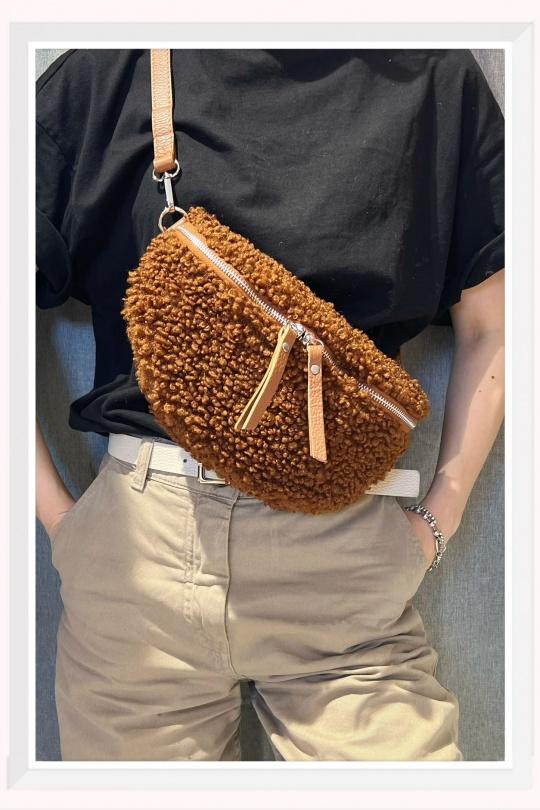 Riñonera Marroquinería Brown Z ET Z I -Bag  C10354 Efashion Paris