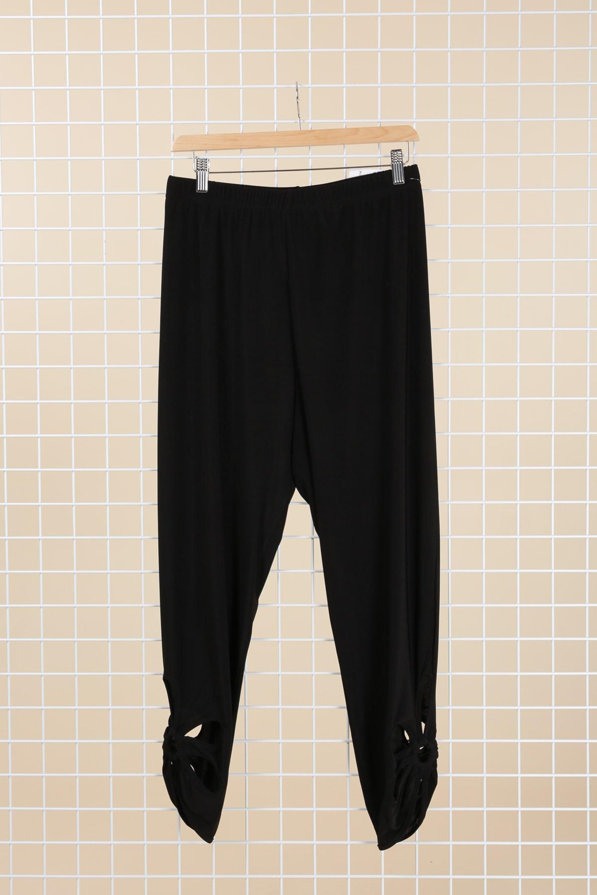 pantacourt noir femme grande taille 46 au 60 marque 2w paris p2213
