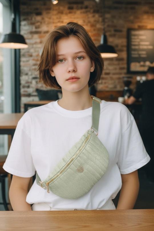 Sacs bananes Maroquinerie Bleu ciel DOLLIBAG 87823 Efashion Paris