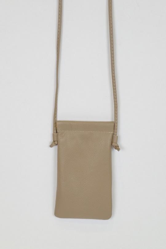 Pochettes Maroquinerie Jaune DOLLIBAG IT65 Efashion Paris