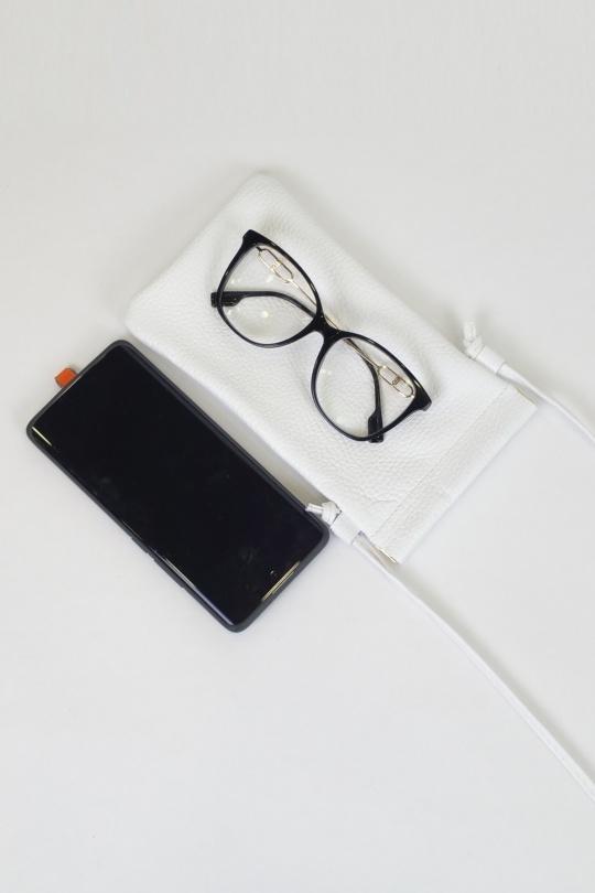 Pochettes Maroquinerie Jaune DOLLIBAG IT65 Efashion Paris