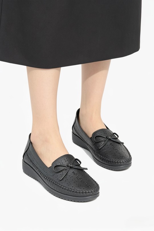 Mocassins Chaussures Noir COCO PERLA 3714 Efashion Paris