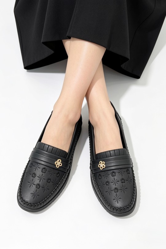 Mocassins Chaussures Noir COCO PERLA 3707 Efashion Paris