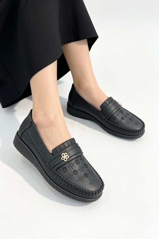 Mocassins Chaussures Noir COCO PERLA 3707 Efashion Paris